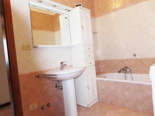 Doppio set sanitari - doppio, di