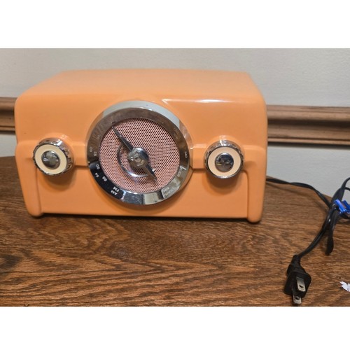 Radio arancione riproduzione