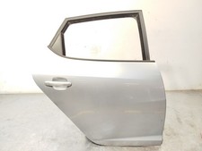 6J4833056 RIGHT REAR DOOR /