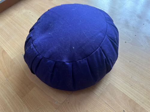 Blue banyan zafu - blue,