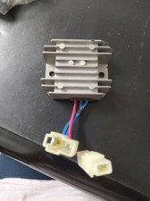 Regolatore di tensione motore