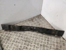 Supporto centrale paraurti