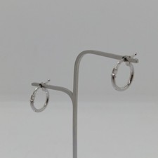 ORECCHINI A CERCHIO A SEZIONE