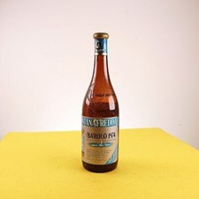 bottiglia vino barolo