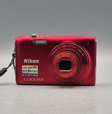 Nikon Coolpix S3300 Red