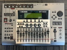 BOSS BR-1600 registratore
