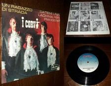Corvi ragazzo di strada - un,