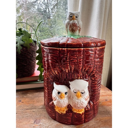 Vintage owl tree trunk ceramic - vintage,