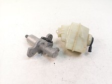 BMW X3 E83 2005 Diesel Maître-cylindre de frein 32067199 110kW GENUINE AMD22913