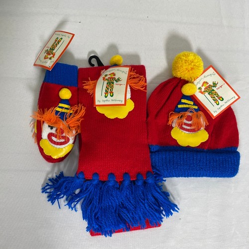 Set guanti sciarpa - , berretto