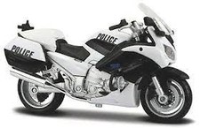 MAISTO - Moto de police noire et blanche YAMAHA FJR 1300A - 1/18 - MST32306-03