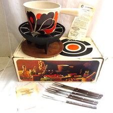 LE CREUSET SERVICE FONDUE