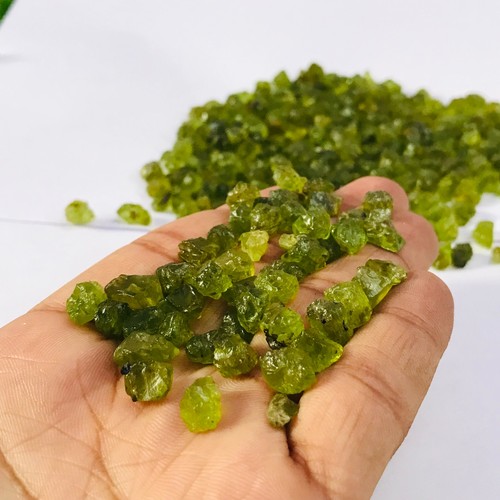 Mini pietra preziosa grezza