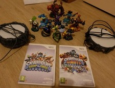 Lotto Skylanders - GIANTS,SWAP FORCE,SPYRO'S ADVENTURE - 11 Personaggi  + 2 BASI