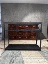 Tavolo Consolle ingresso in vetro e ferro verniciato. Banco per negozio