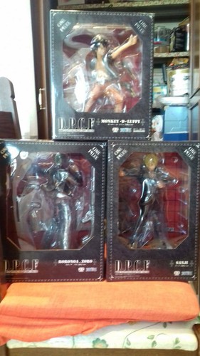 Lotto statue megahouse - 3,