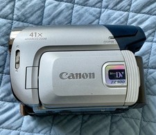 Canon ZR900 MiniDV Camcorder