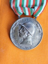 militaria medaglia WW1 Unità d’Italia Coniata Nel BRONZO NEMICO 1915-1918