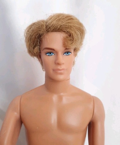 Barbie ken beach - ken,