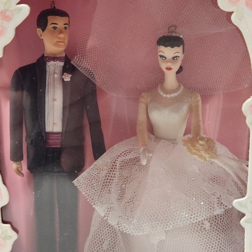 1997 hallmark keepsake - 1997, barbie