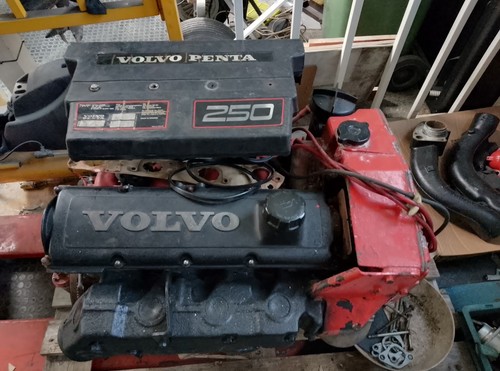 Motore marino volvo - motore,