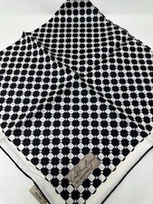 Sciarpa quadrata in twill di