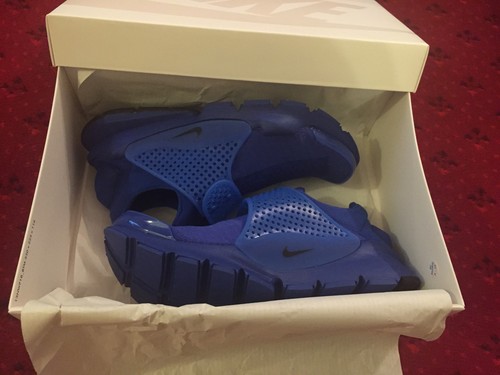 Nike sock dart - dart, independence