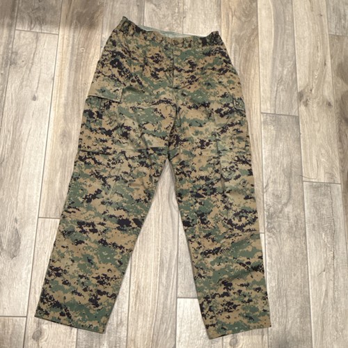 Pantaloni militari mimetici