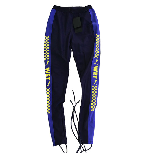 Collant nuovo con etichette