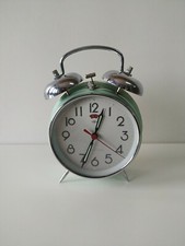 Antica sveglia vintage - vintage, made