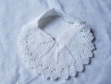 Bellissimo collare o bavaglino