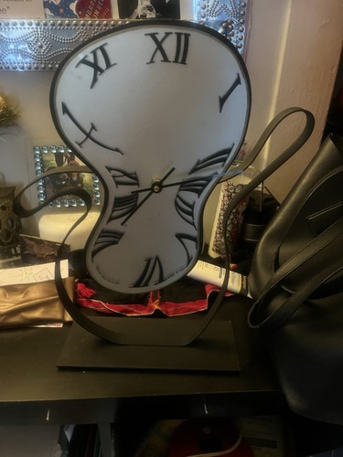 Orologio ispirato salvador - ispirato,