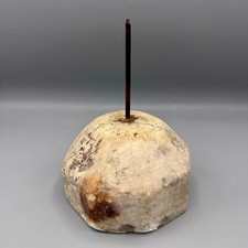 Porta cero antico base in marmo spillone ferro Italia XV sec.