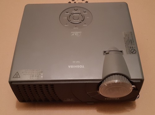Toshiba tdp proiettore dlp - toshiba,