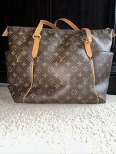 Autentico Louis Vuitton