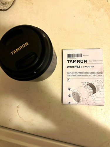Tamron 8 di iii - f/2.8,