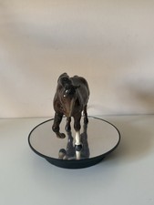 Statuetta Royal Doulton, con