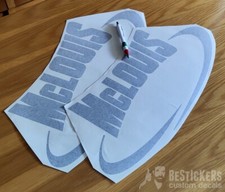 2 adesivi  senza fondo compatibili CAMPER McLOUIS - logo caravan Mc Louis