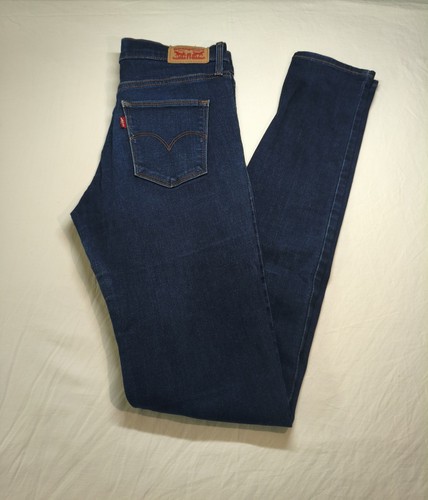 Levi slimming skinny jeans - slimming,