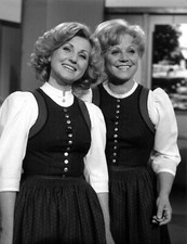 MARIA + MARGOT HELLWIG *