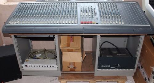 Soundcraft venue mixer - soundcraft,