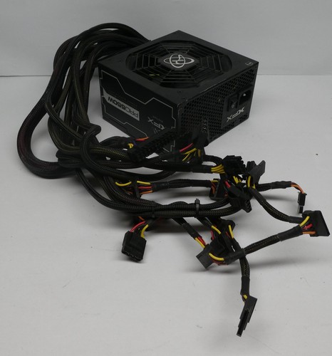 Alimentatore xfx 550w pro550w - alimentatore,