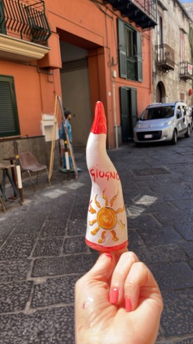 Corno giugno sì - corno, o