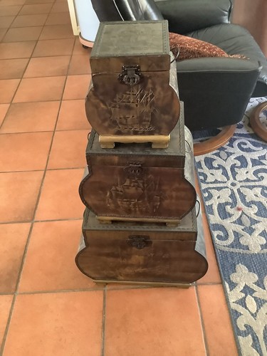 Baule portaoggetti rustico