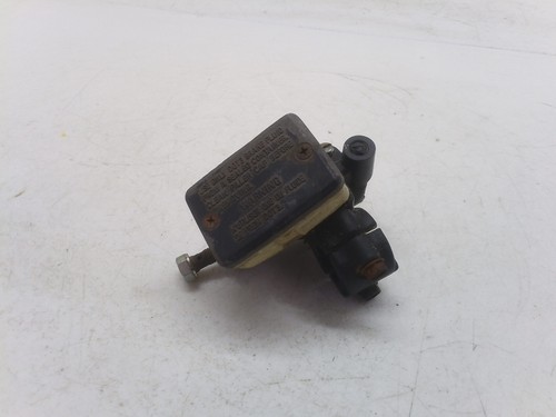 Honda 1100 83 pompa - 1100, r