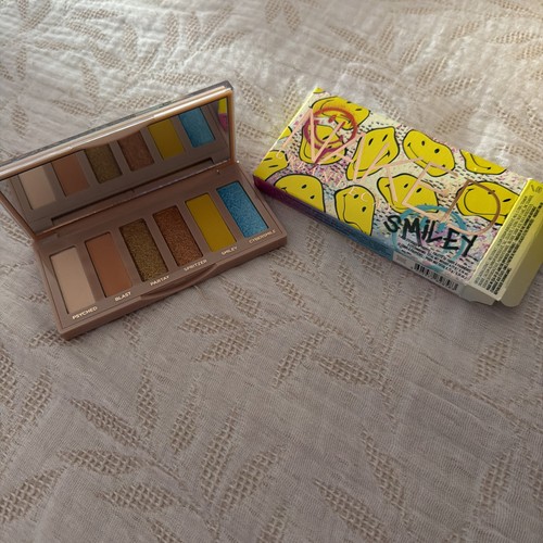 Urban decay smiley - decay, naked