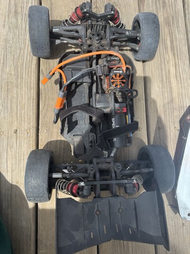 Arrma typhon blx 4wd rtr - 6s,