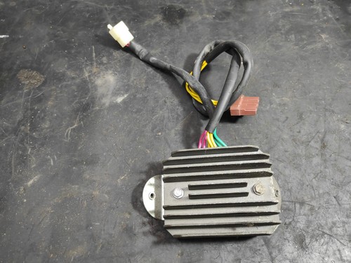 Regolatore tensione piaggio - di,