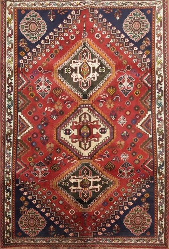 Tappeto tribale geometrico