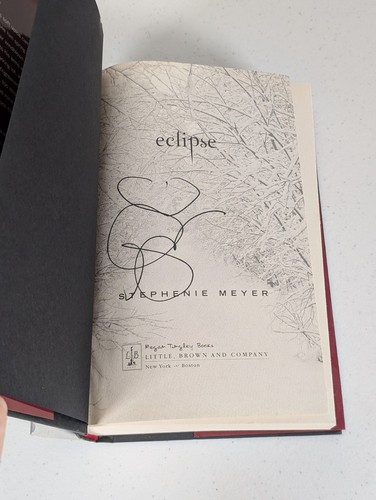 Signed eclipse stephenie - by,